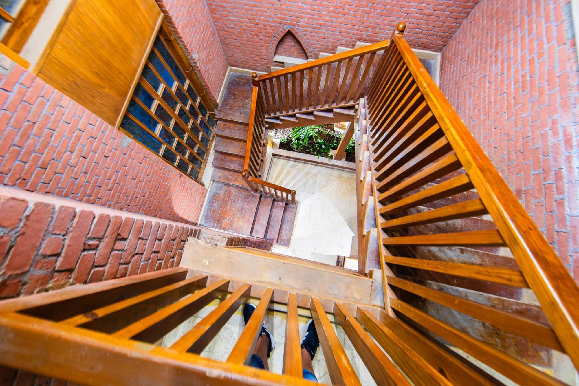 The Grand Hotel Sharm El Sheikh Екстериор снимка Staircase