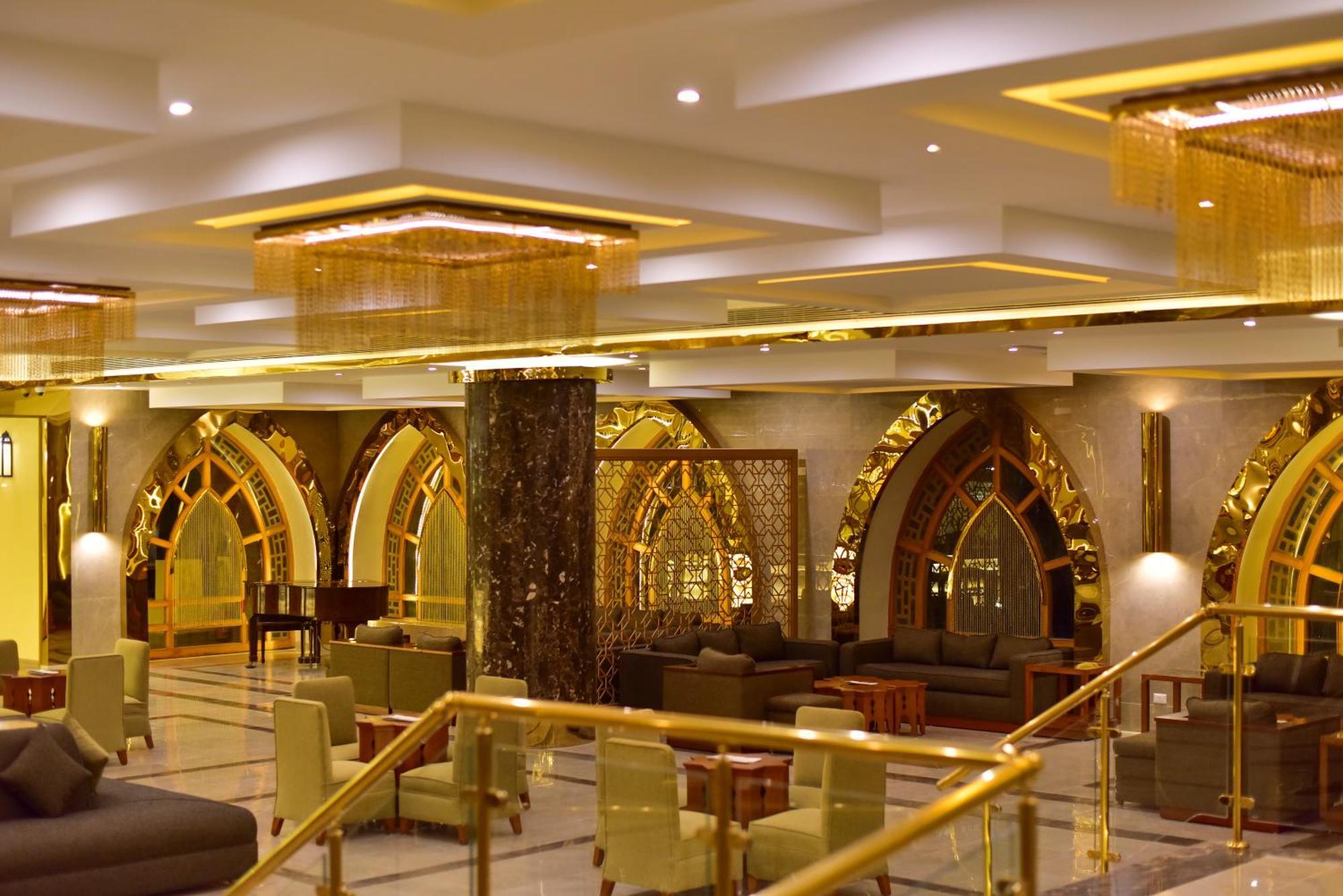 The Grand Hotel Sharm El Sheikh Екстериор снимка The interior of the hotel