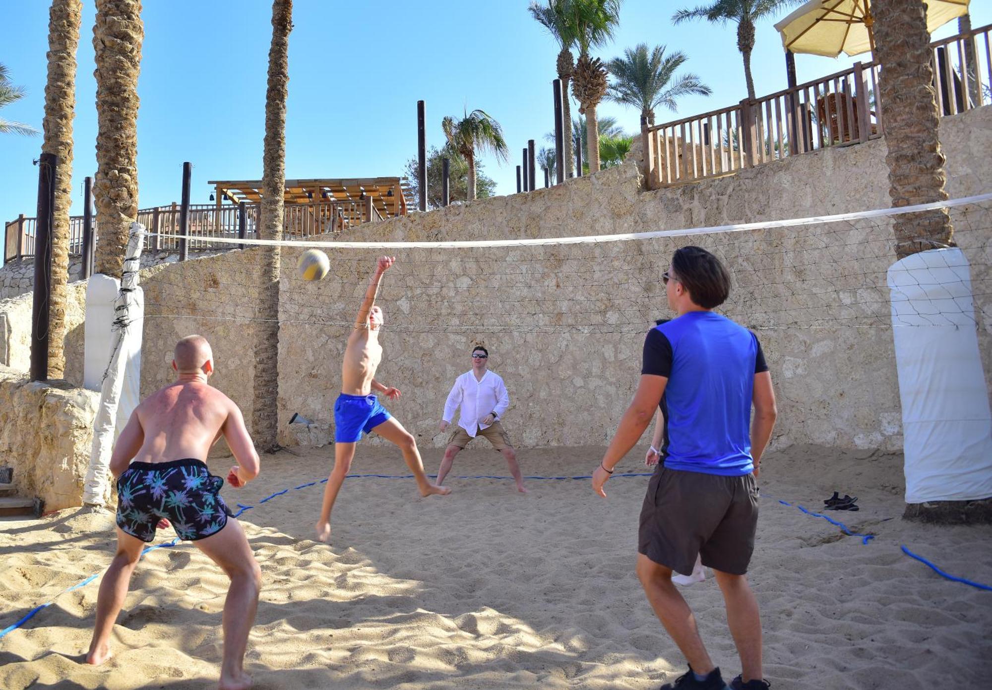 The Grand Hotel Sharm El Sheikh Екстериор снимка Beach volleyball at the 2018 Mediterranean Games